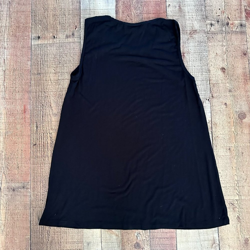 The pyramid collection black with butterfly print sleeveless tunic top women's x - Picture 7 of 7